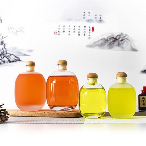 产品描述工厂供应商热伏特加白兰地磨砂葡萄酒玻璃瓶日本包装交期